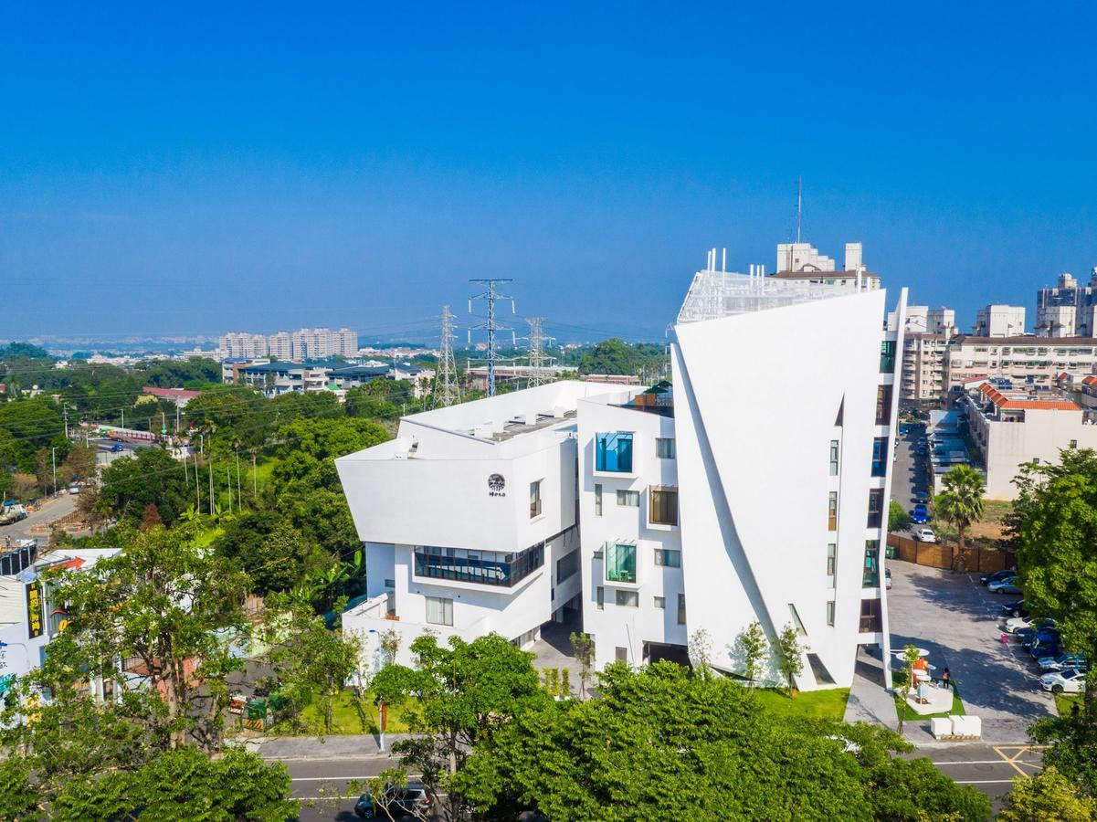 Sun Dialogue Hotel-By Cosmos Creation Chiayi Exterior foto