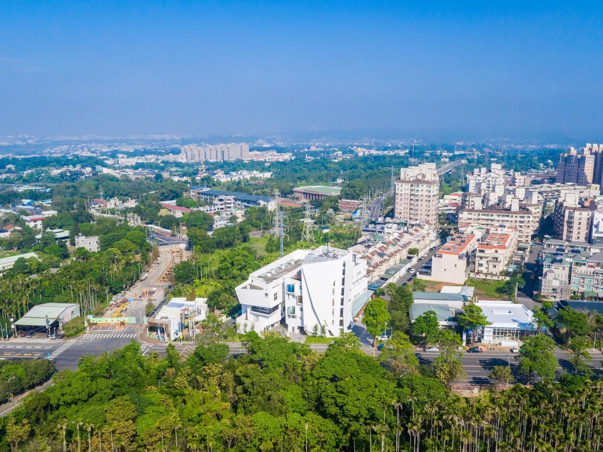 Sun Dialogue Hotel-By Cosmos Creation Chiayi Exterior foto